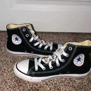 Black high top converse